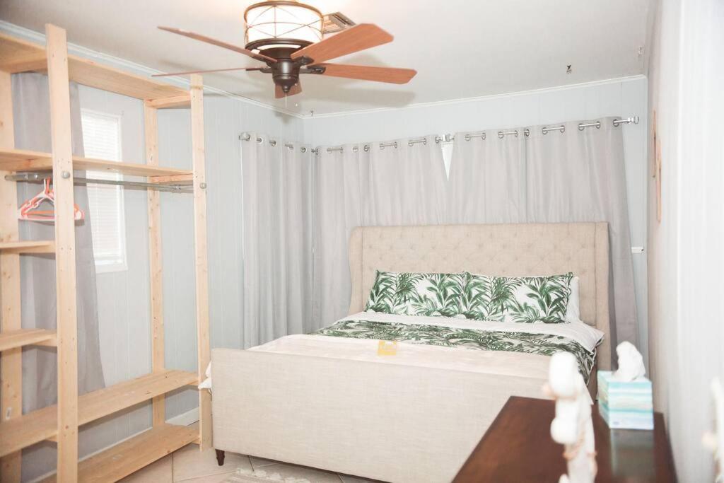 Charming Home, Minutes From The Beach Vero Beach Eksteriør bilde